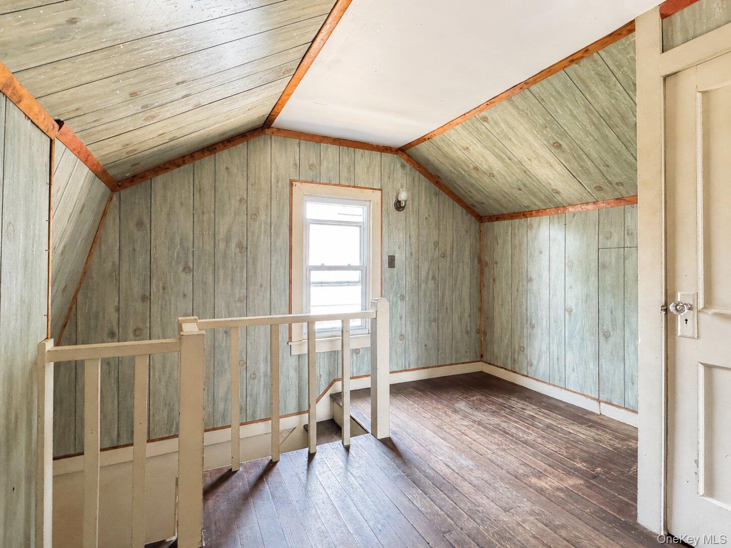 113 Rhodes Street Property Photo 21