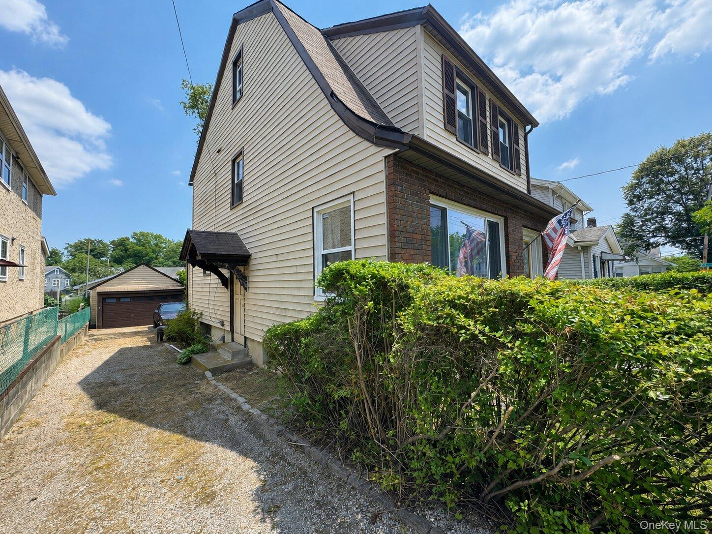 113 Rhodes Street Property Photo 25