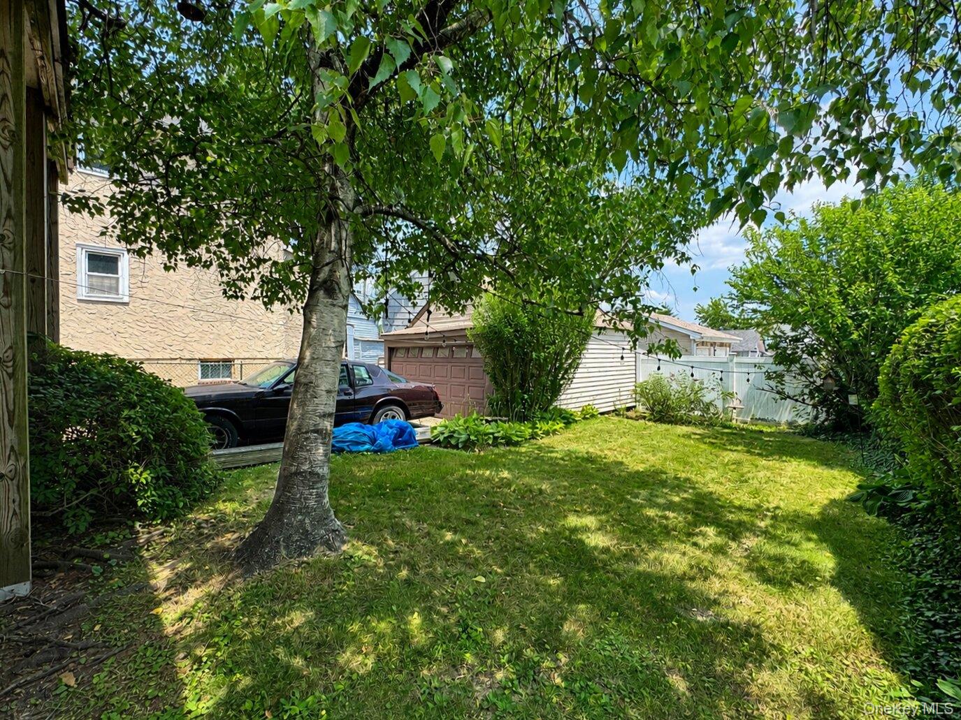 113 Rhodes Street Property Photo 27