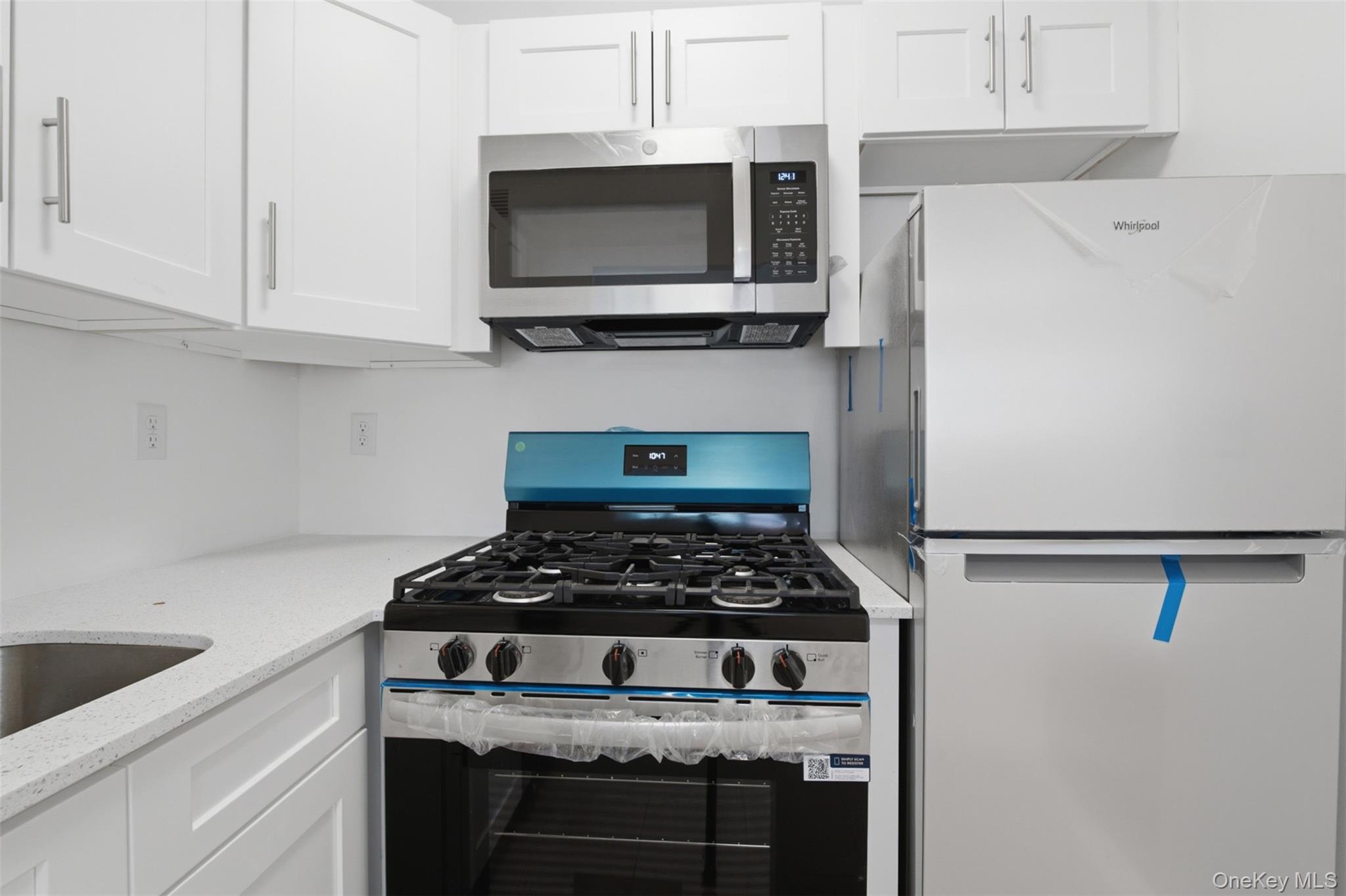 671 Bronx River Road 2n Property Photo 6