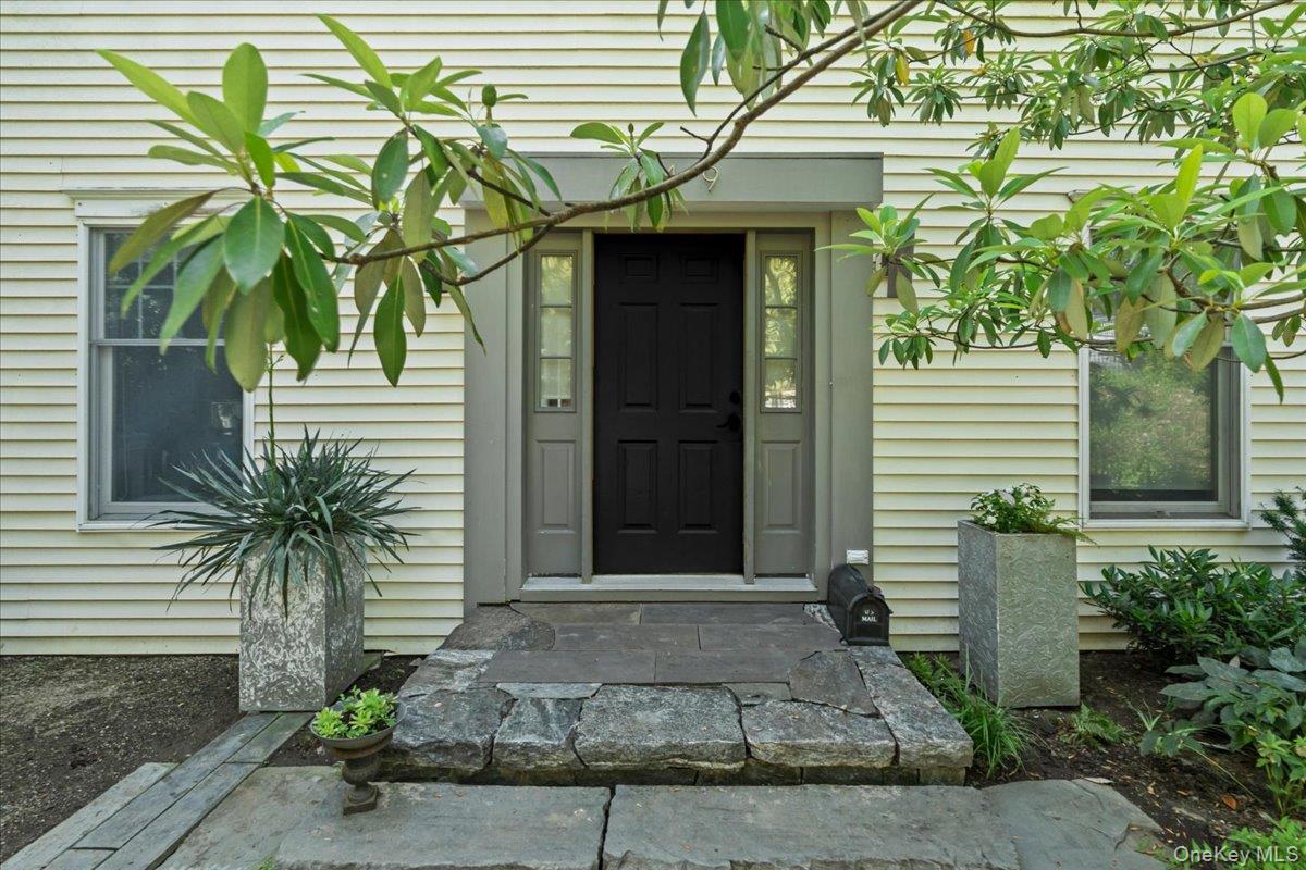 349 Warburton Avenue Property Photo 3