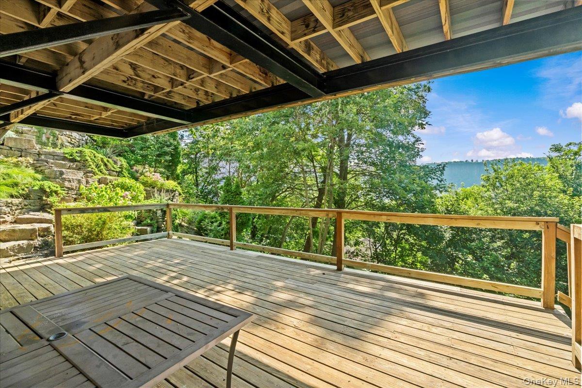 349 Warburton Avenue Property Photo 24