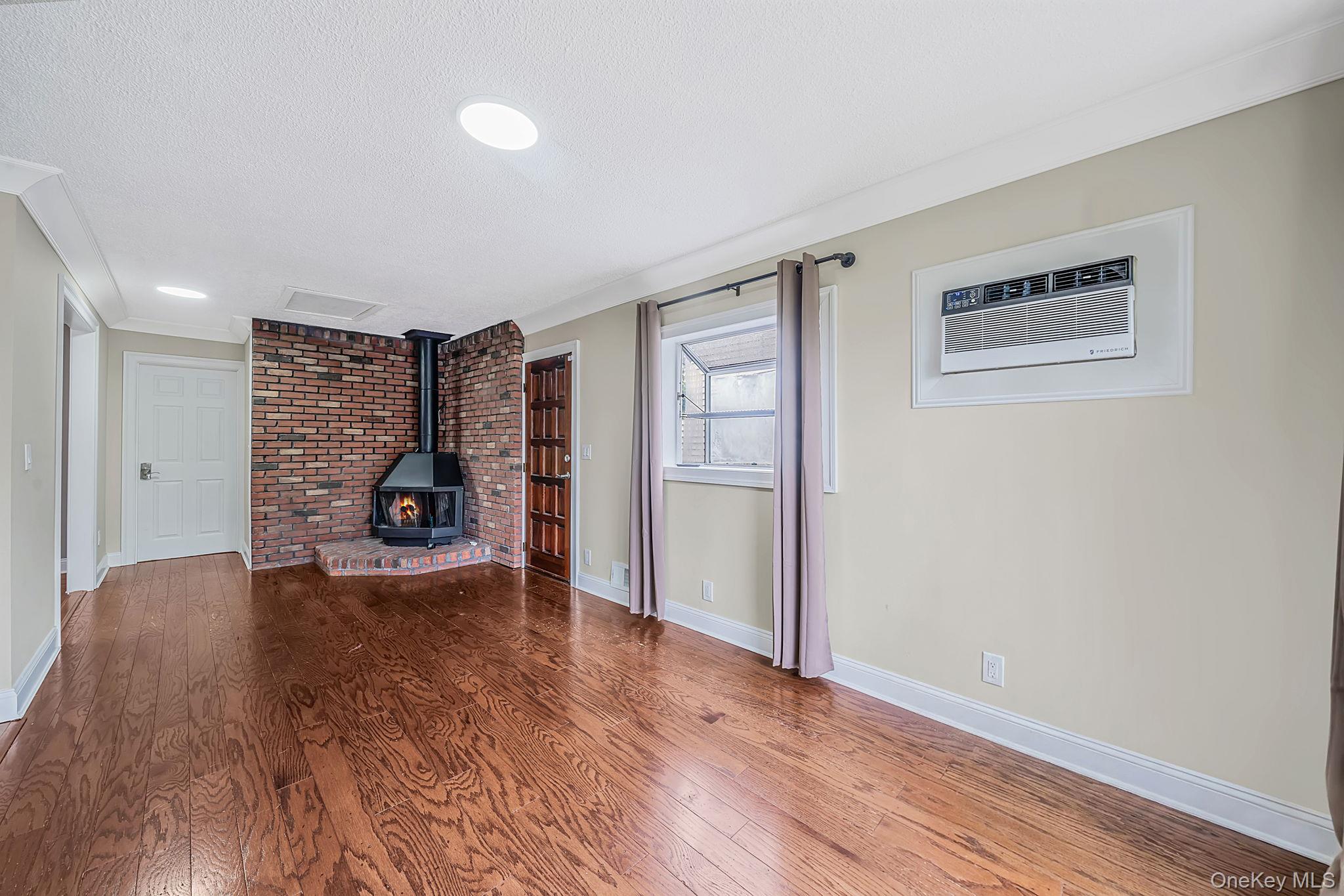 18 Edi Avenue Property Photo 8