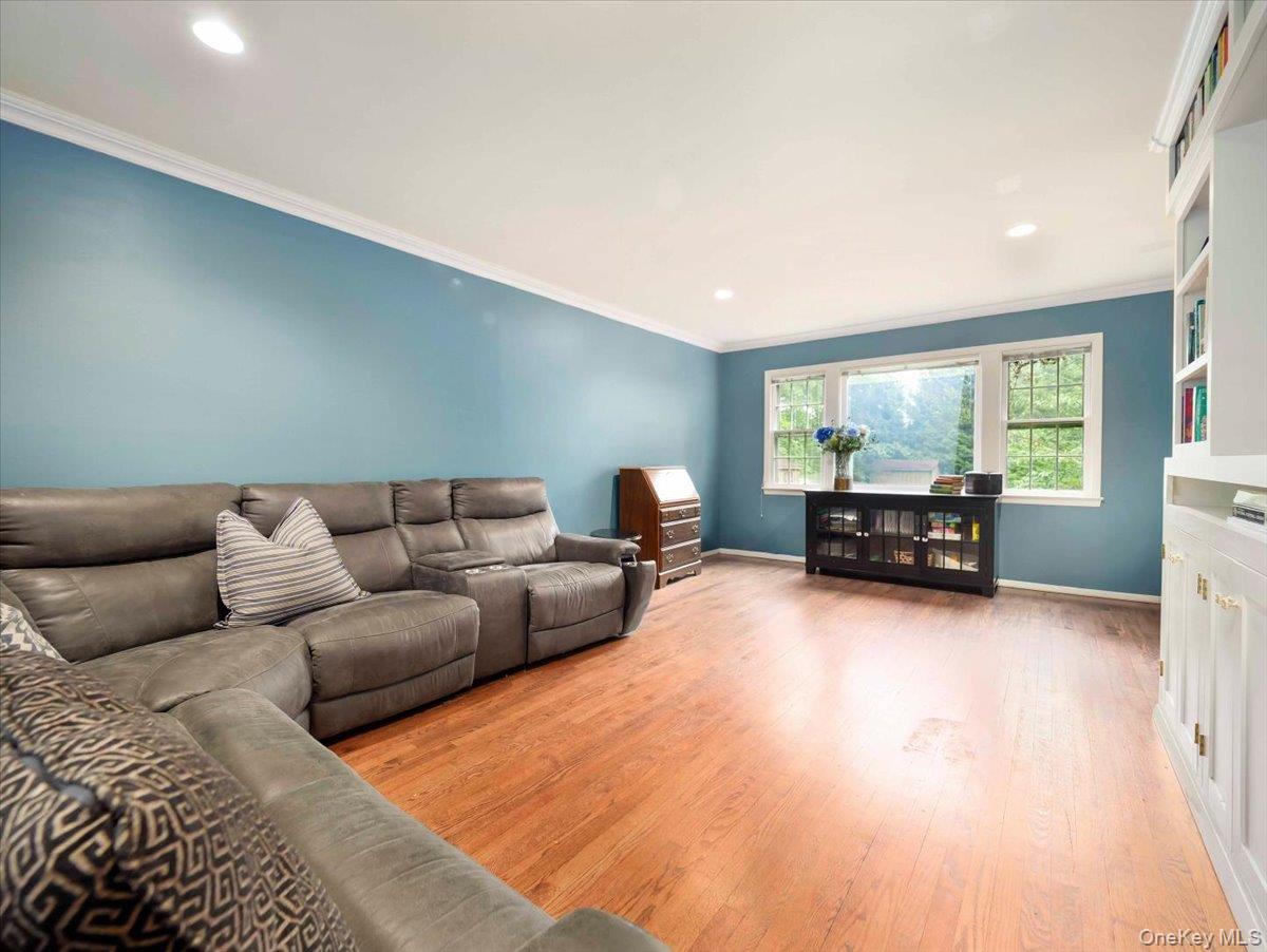 44 Oriole Street Property Photo 10