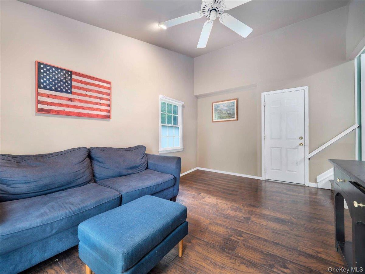 44 Oriole Street Property Photo 26