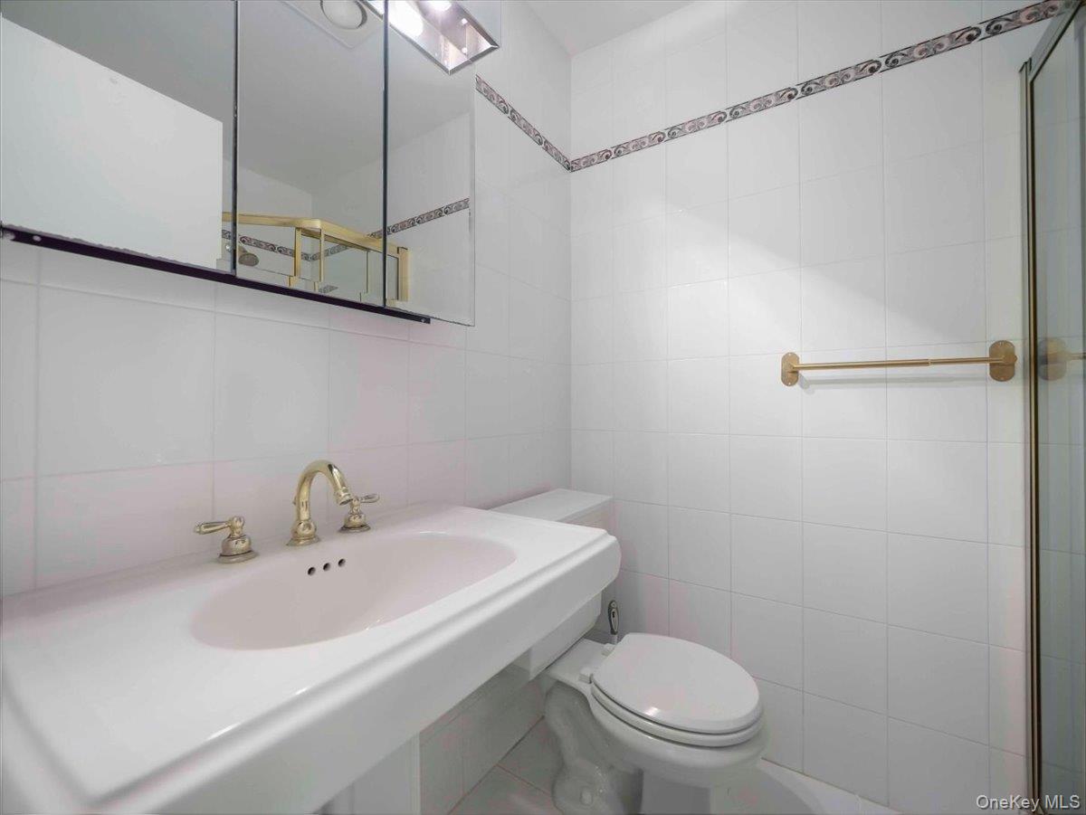 44 Oriole Street Property Photo 32