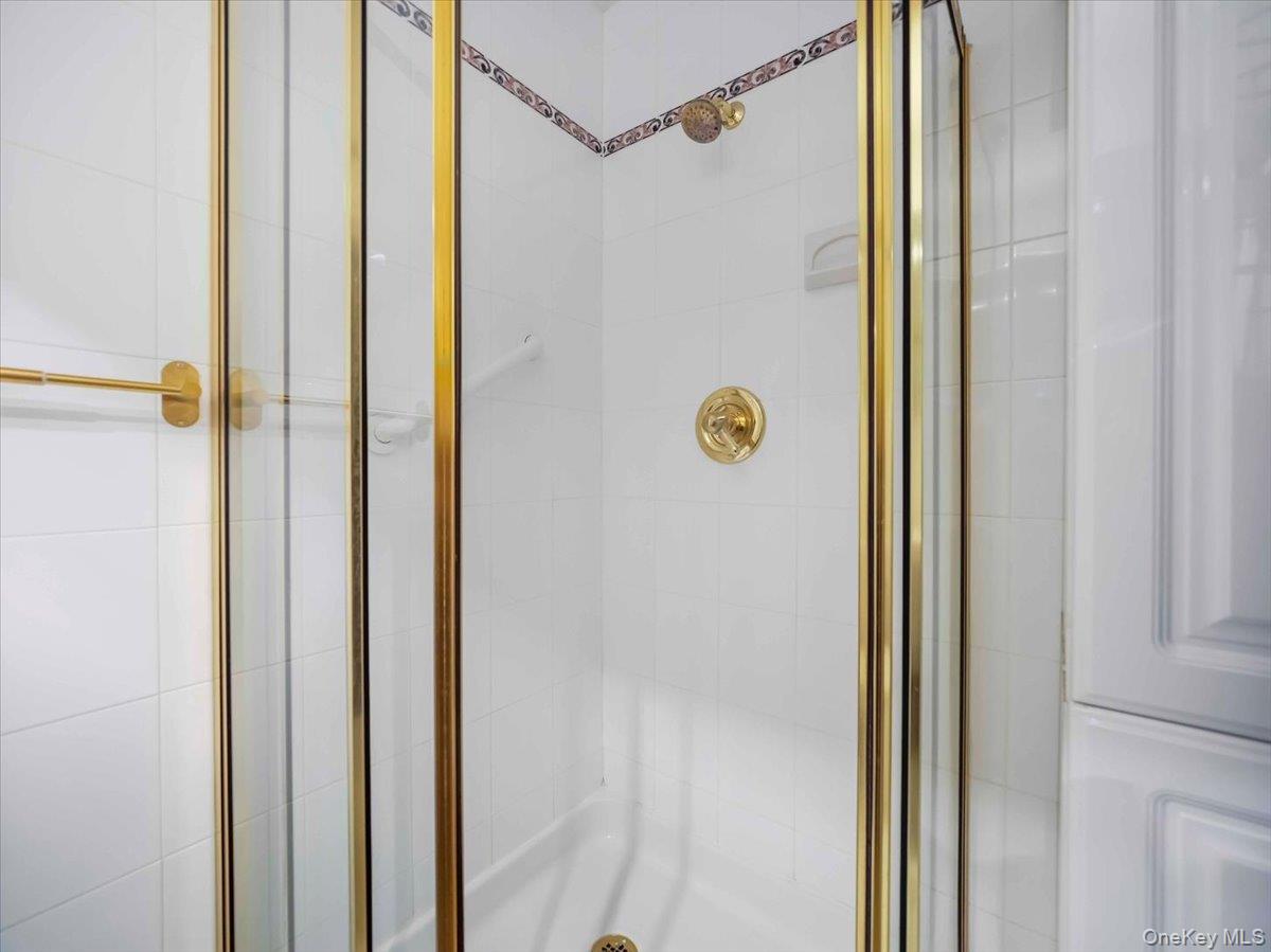 44 Oriole Street Property Photo 33