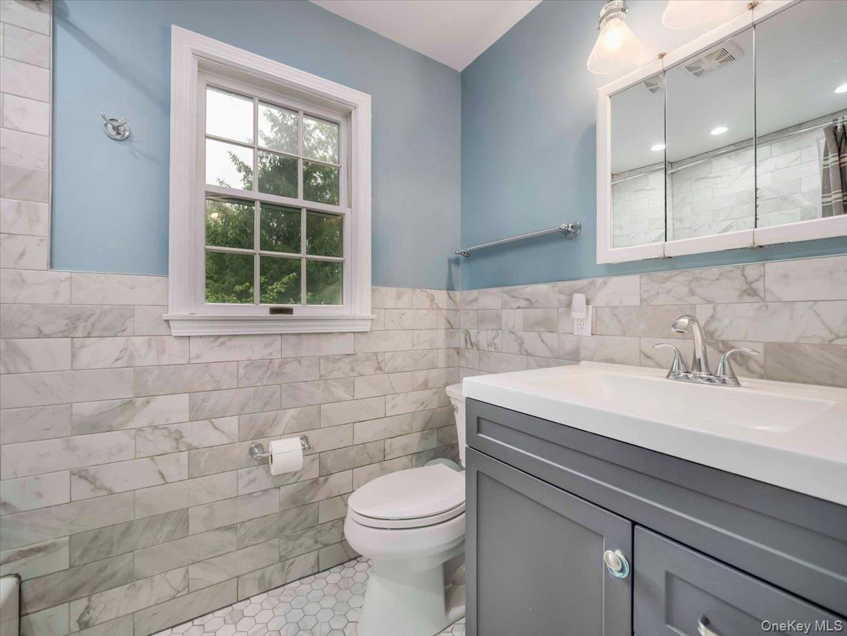 44 Oriole Street Property Photo 38