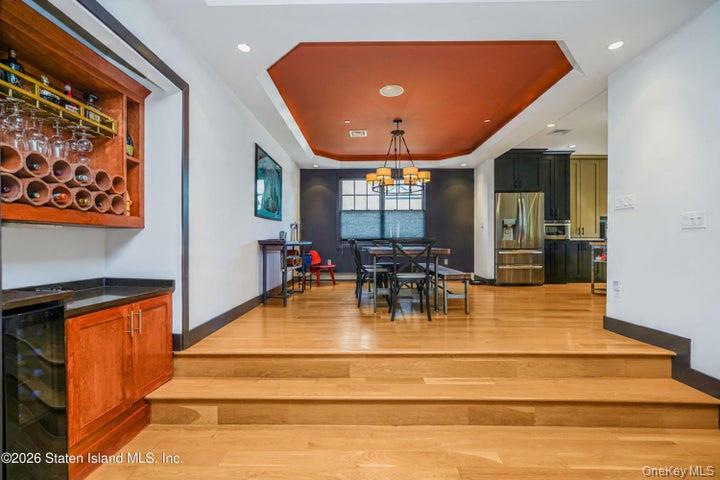 100 Hull Ave Property Photo 8