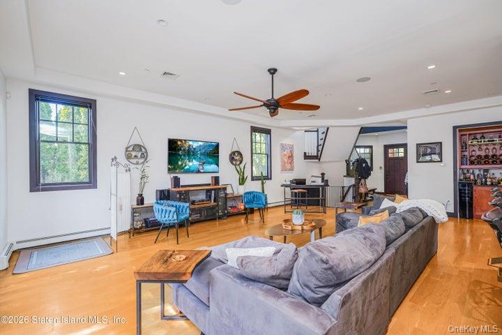 100 Hull Ave Property Photo 15