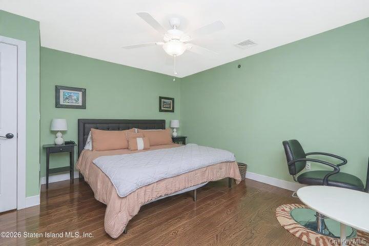 100 Hull Ave Property Photo 31