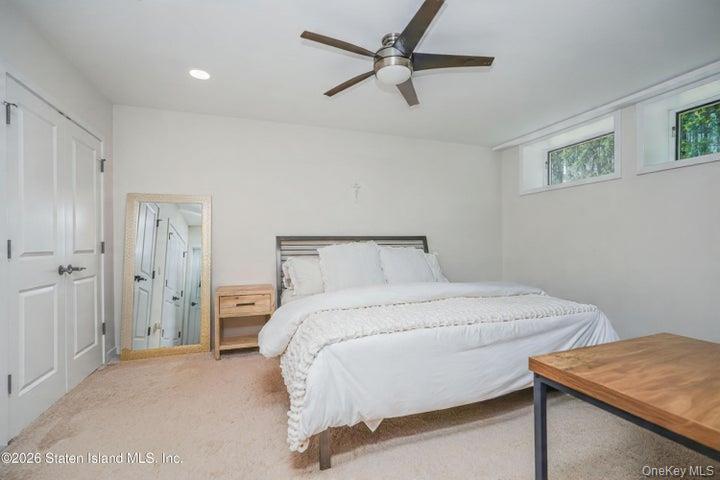 100 Hull Ave Property Photo 34