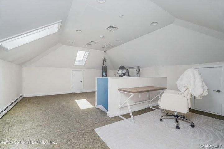 100 Hull Ave Property Photo 35