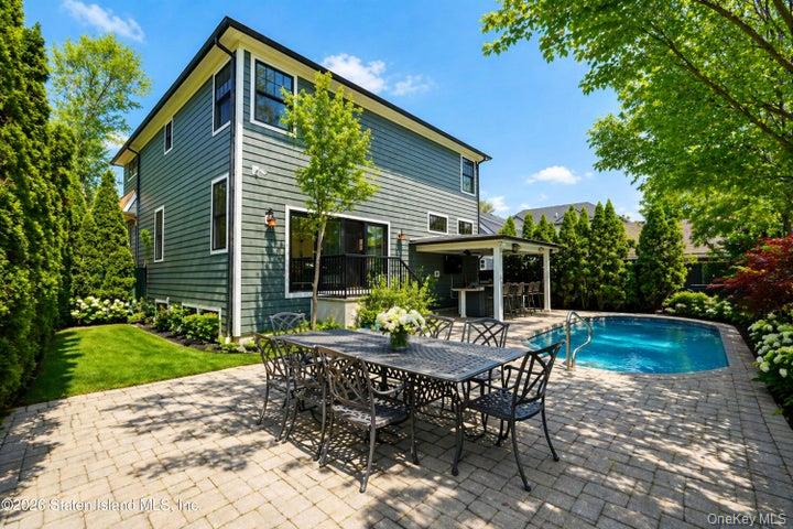 100 Hull Ave Property Photo 42