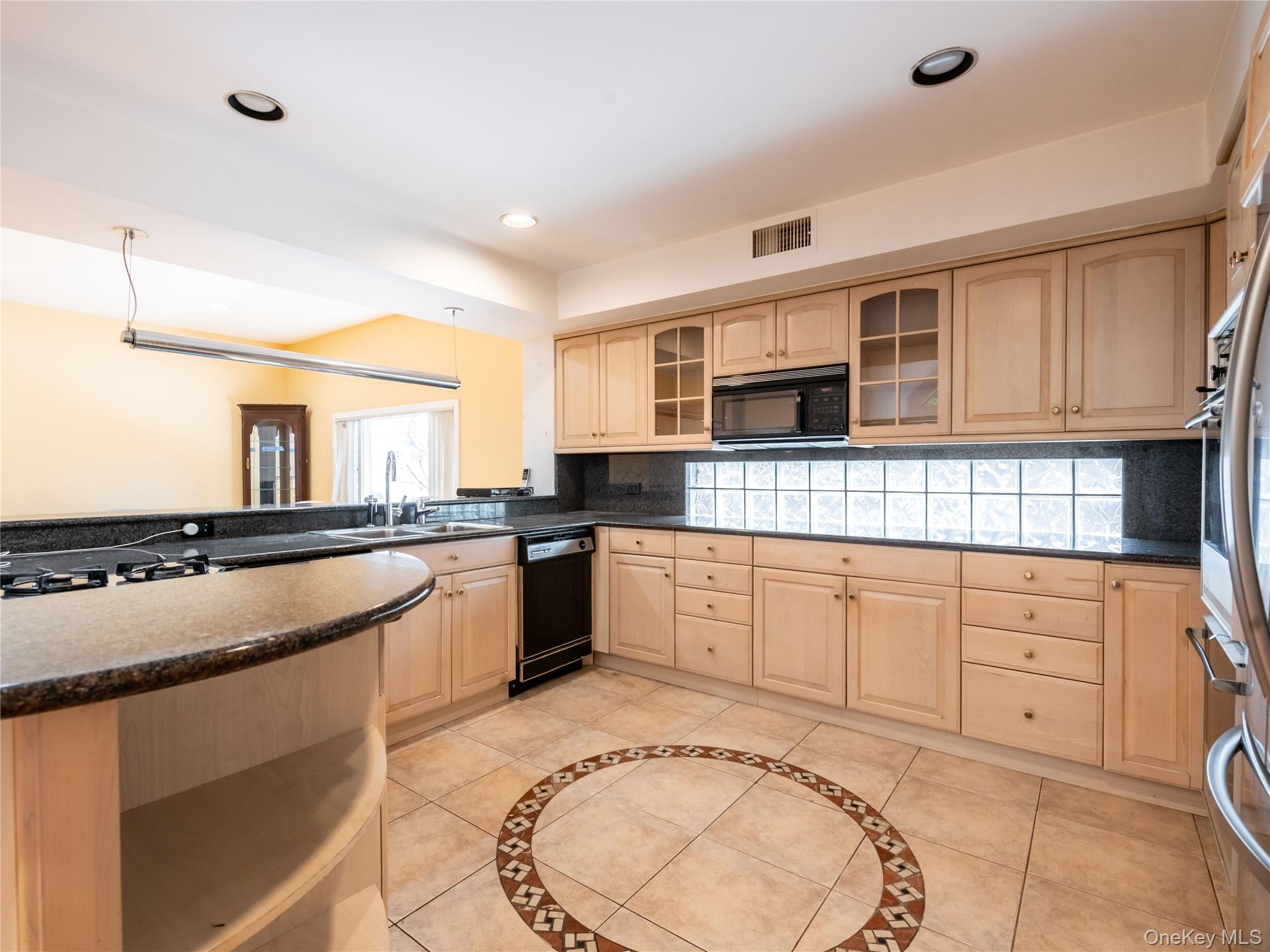 127 Wooleys Lane Property Photo 8