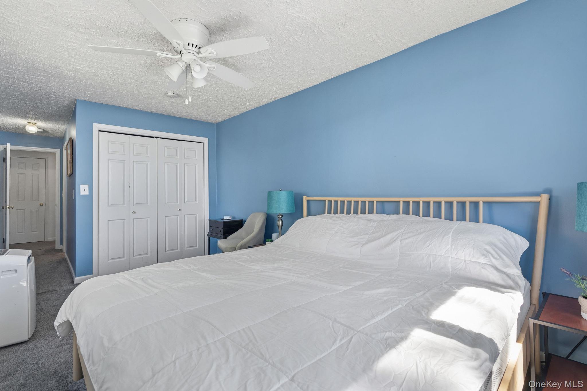 194 Jersey Avenue E Property Photo 16