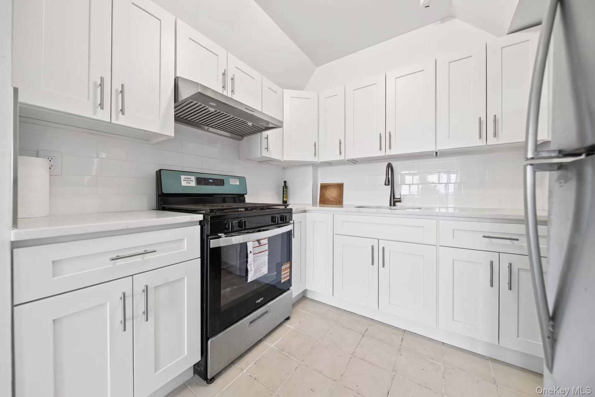 42-60 Colden Street 4a Property Photo 6