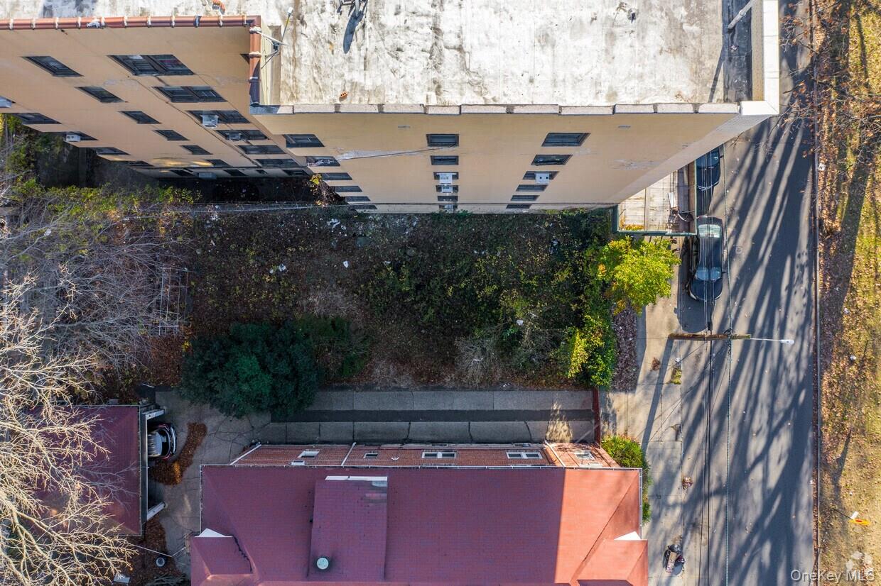 3754 Bronx Boulevard Property Photo 3
