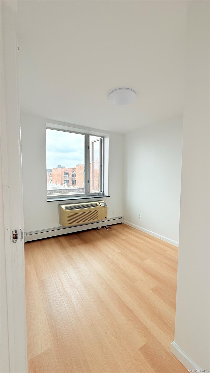 38-34 Parsons Boulevard Ph-d Property Photo 3