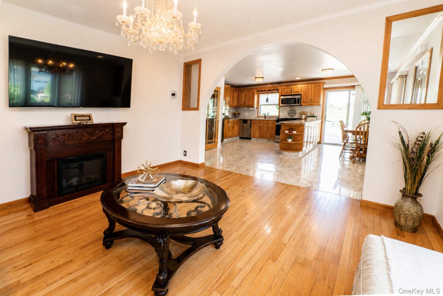 688 Pleasantview Court Property Photo 10