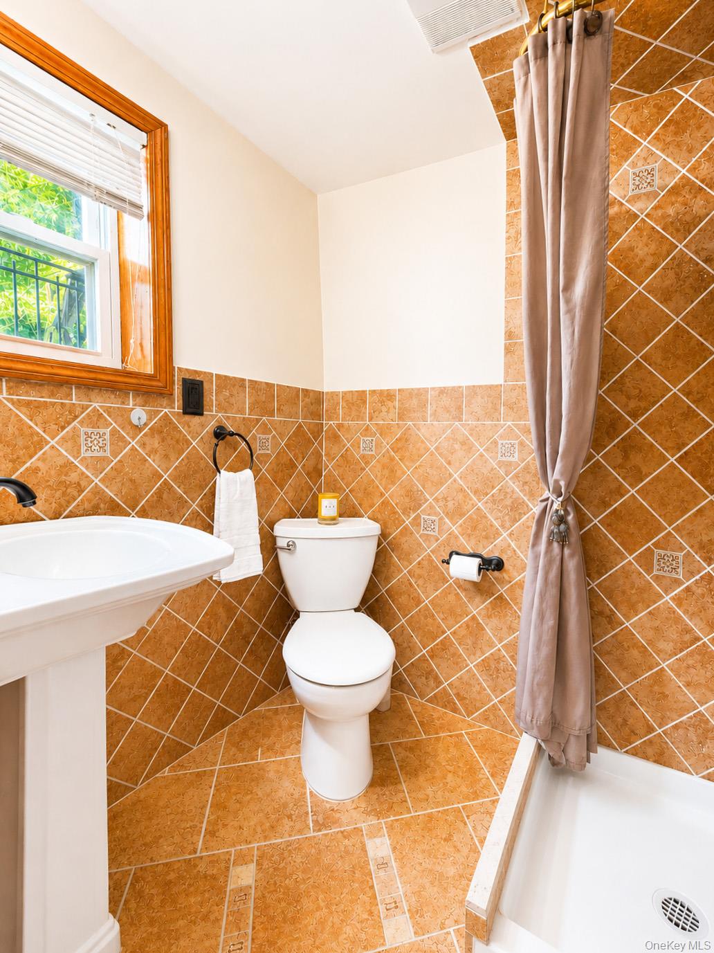 688 Pleasantview Court Property Photo 26