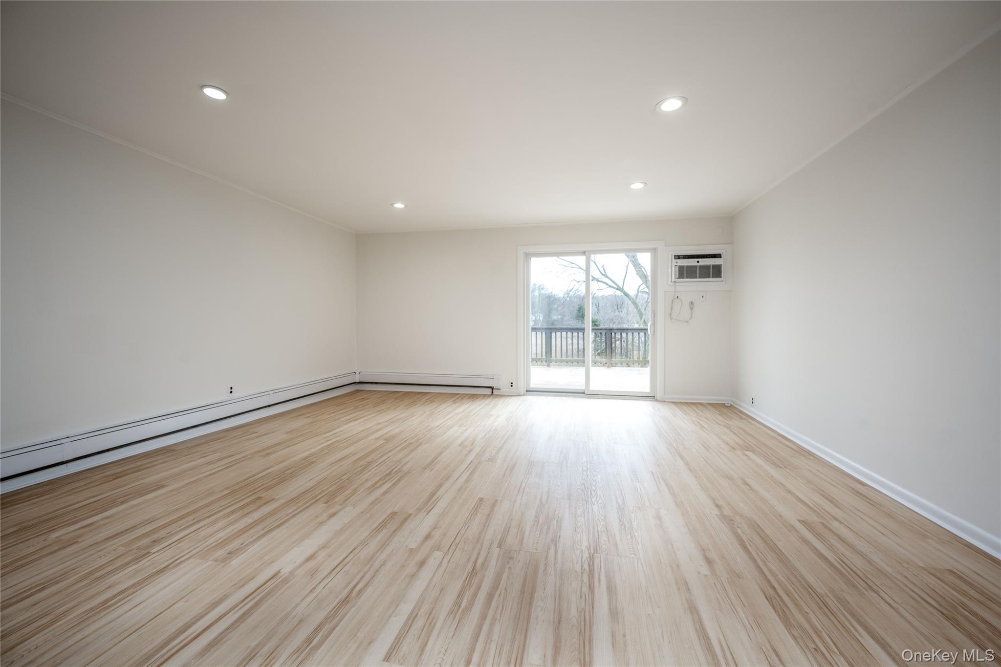 14 Deane Place Property Photo 18
