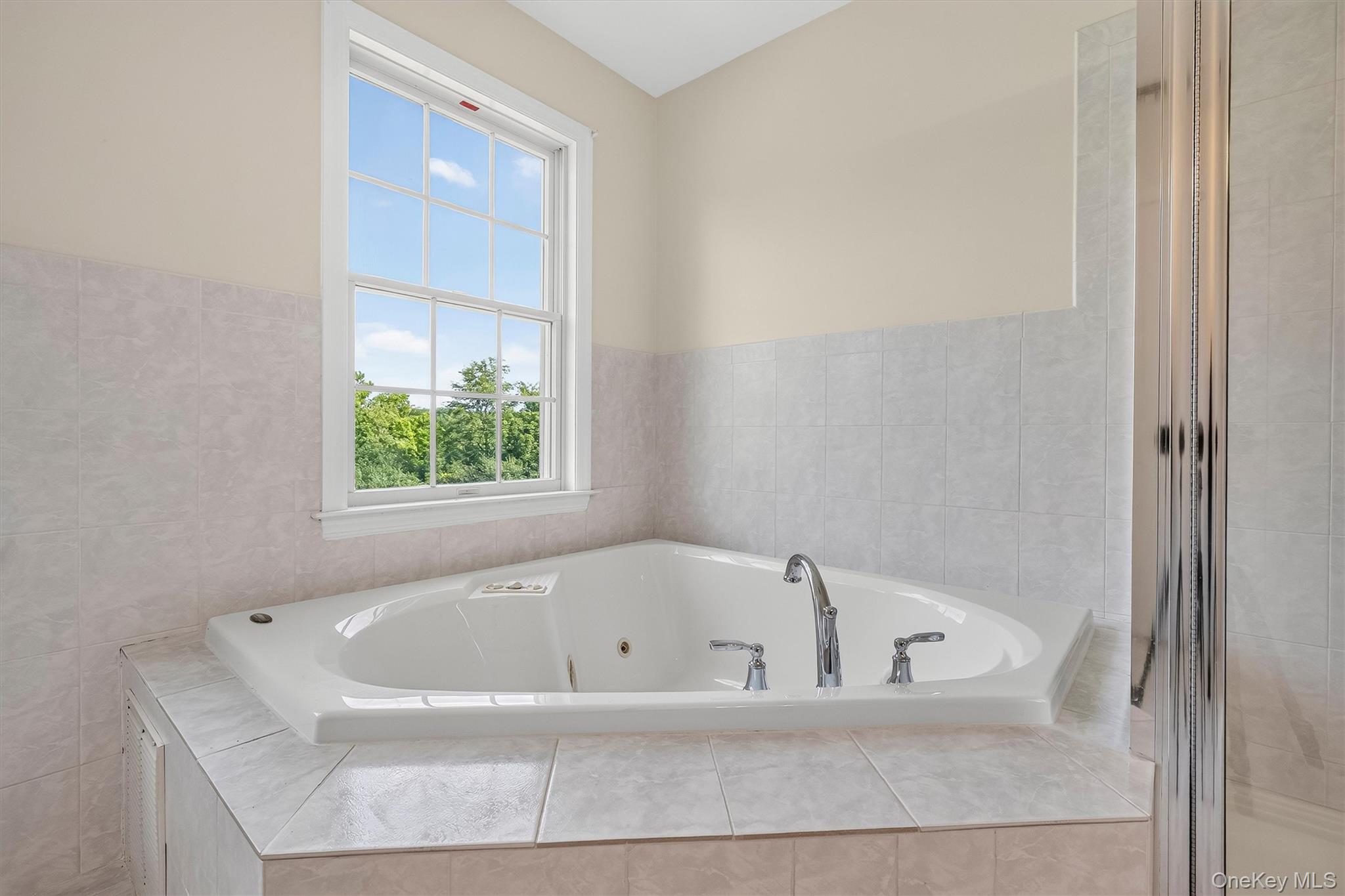 6 Dorian Way Property Photo 27