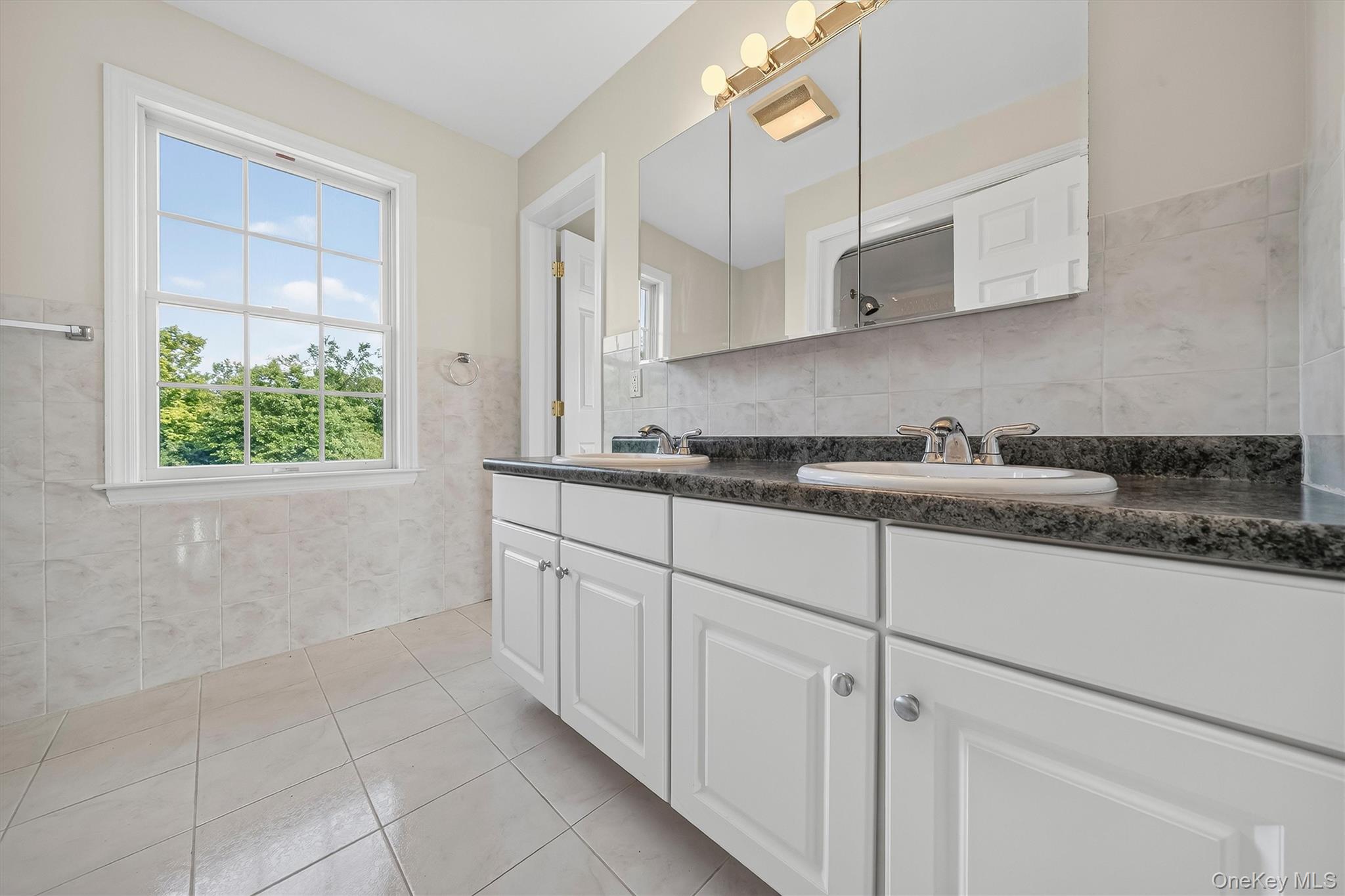 6 Dorian Way Property Photo 34