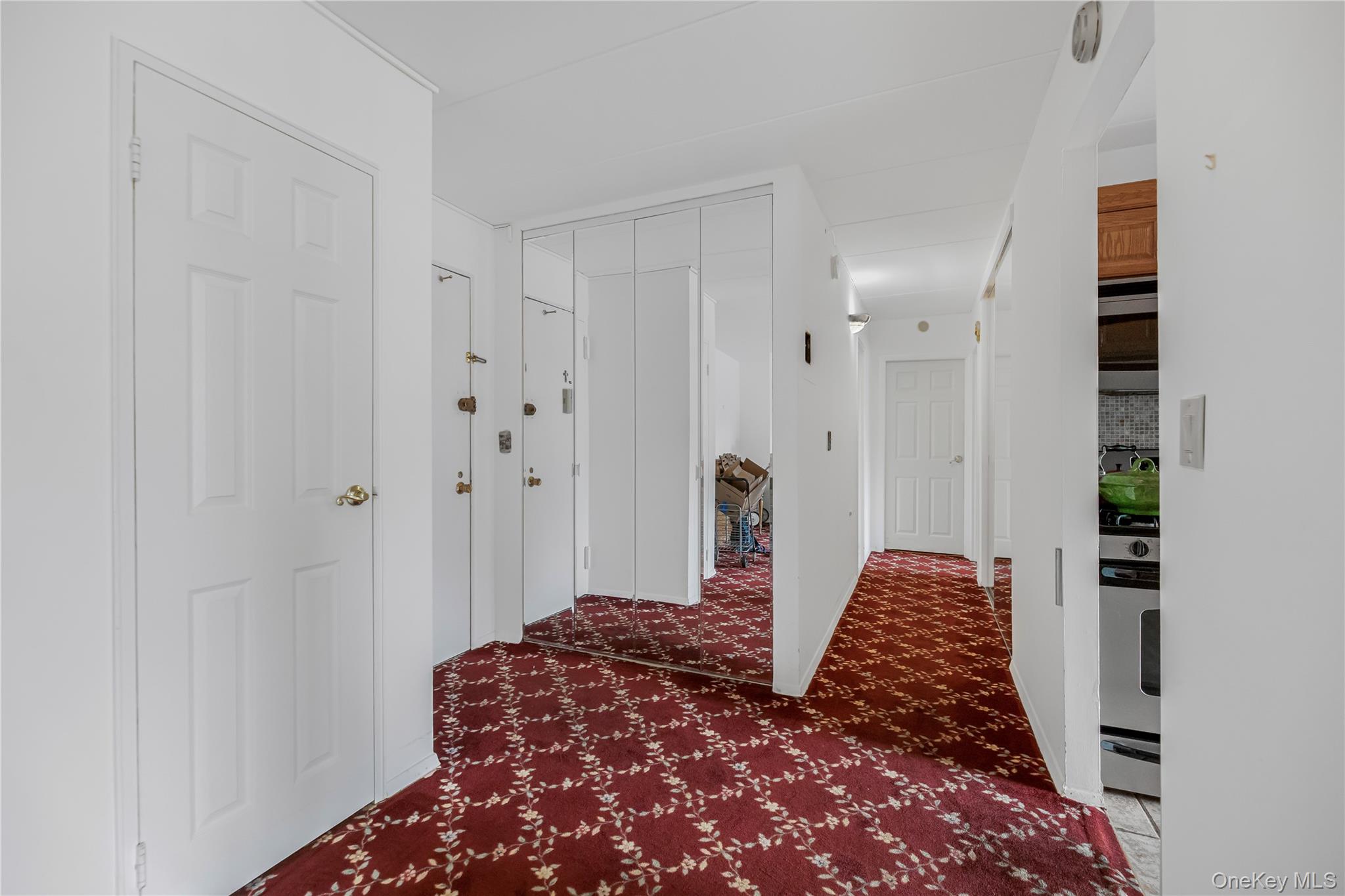 372 Central Park Avenue 2a Property Photo 6