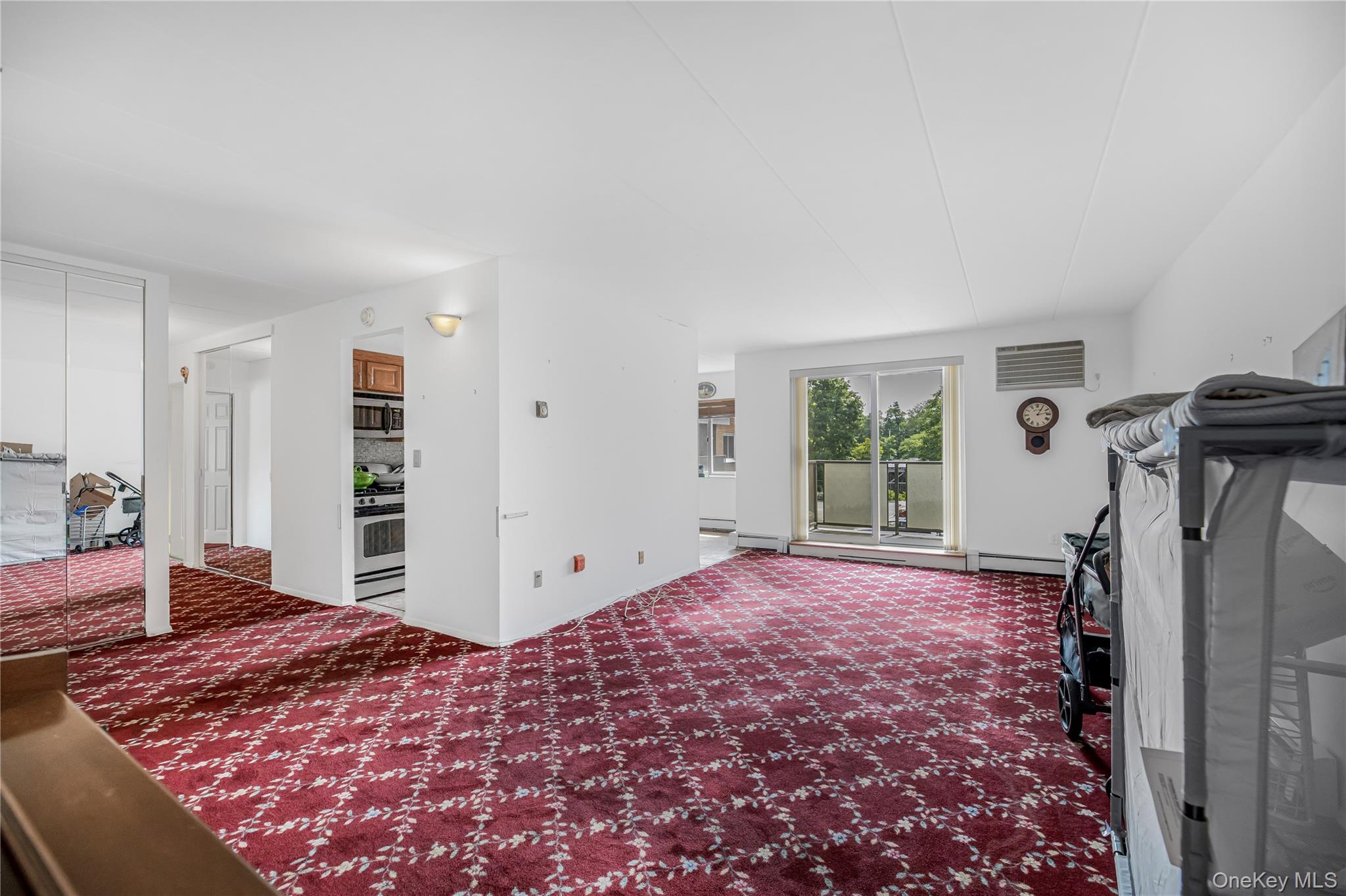 372 Central Park Avenue 2a Property Photo 9
