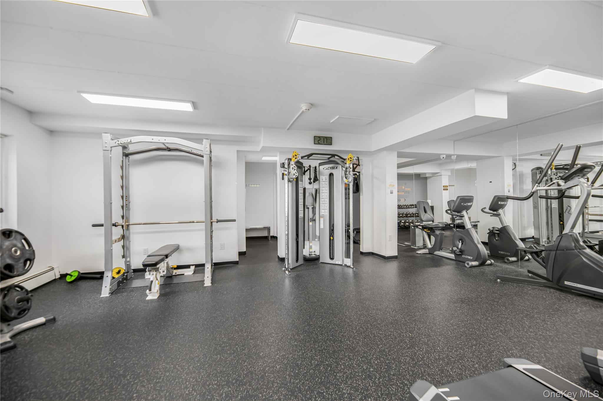 372 Central Park Avenue 2a Property Photo 26