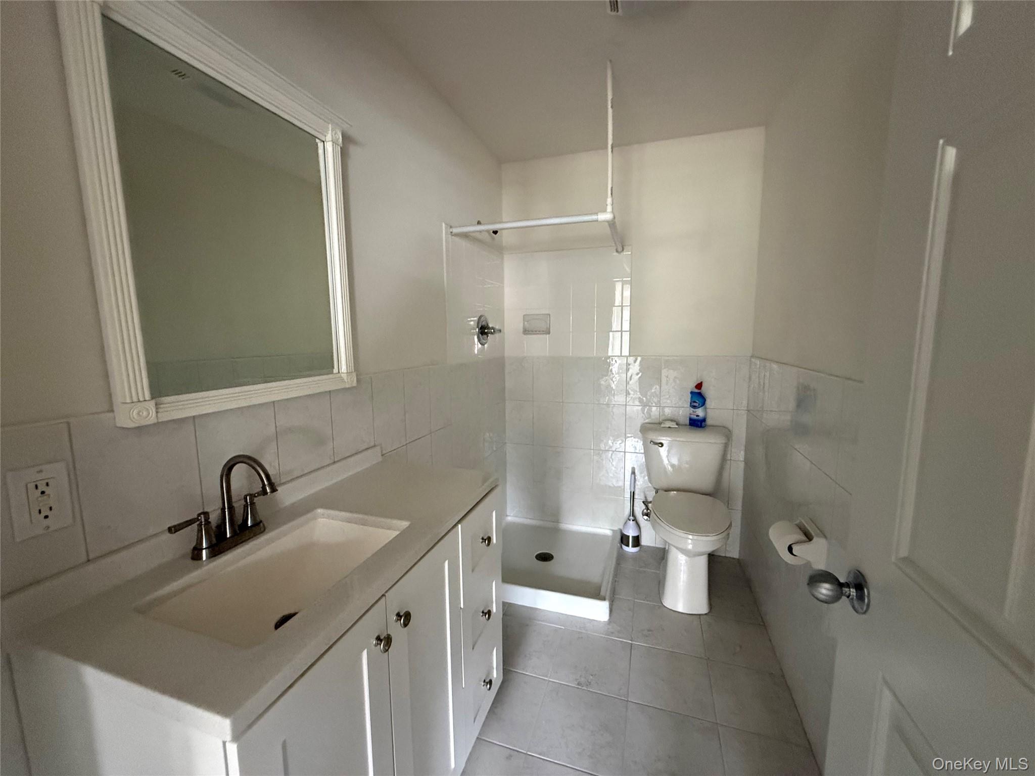 1360 Montauk Highway Property Photo 8