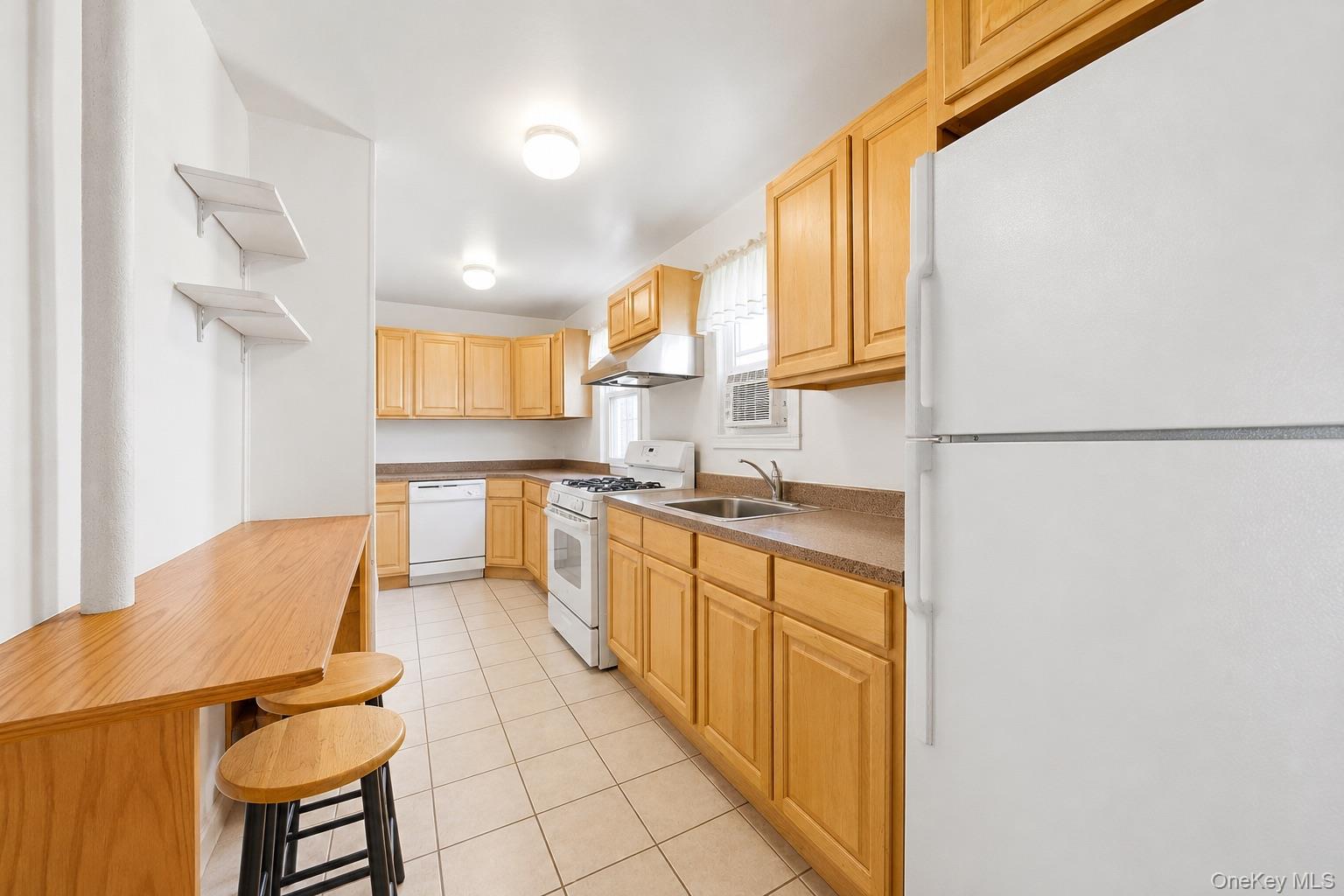 21 Crescent Place Property Photo 9