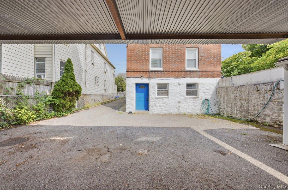21 Crescent Place Property Photo 41
