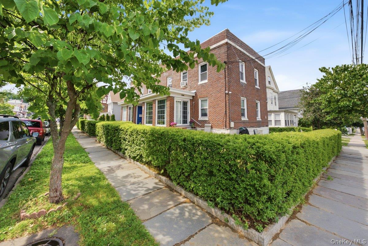 21 Crescent Place Property Photo 45