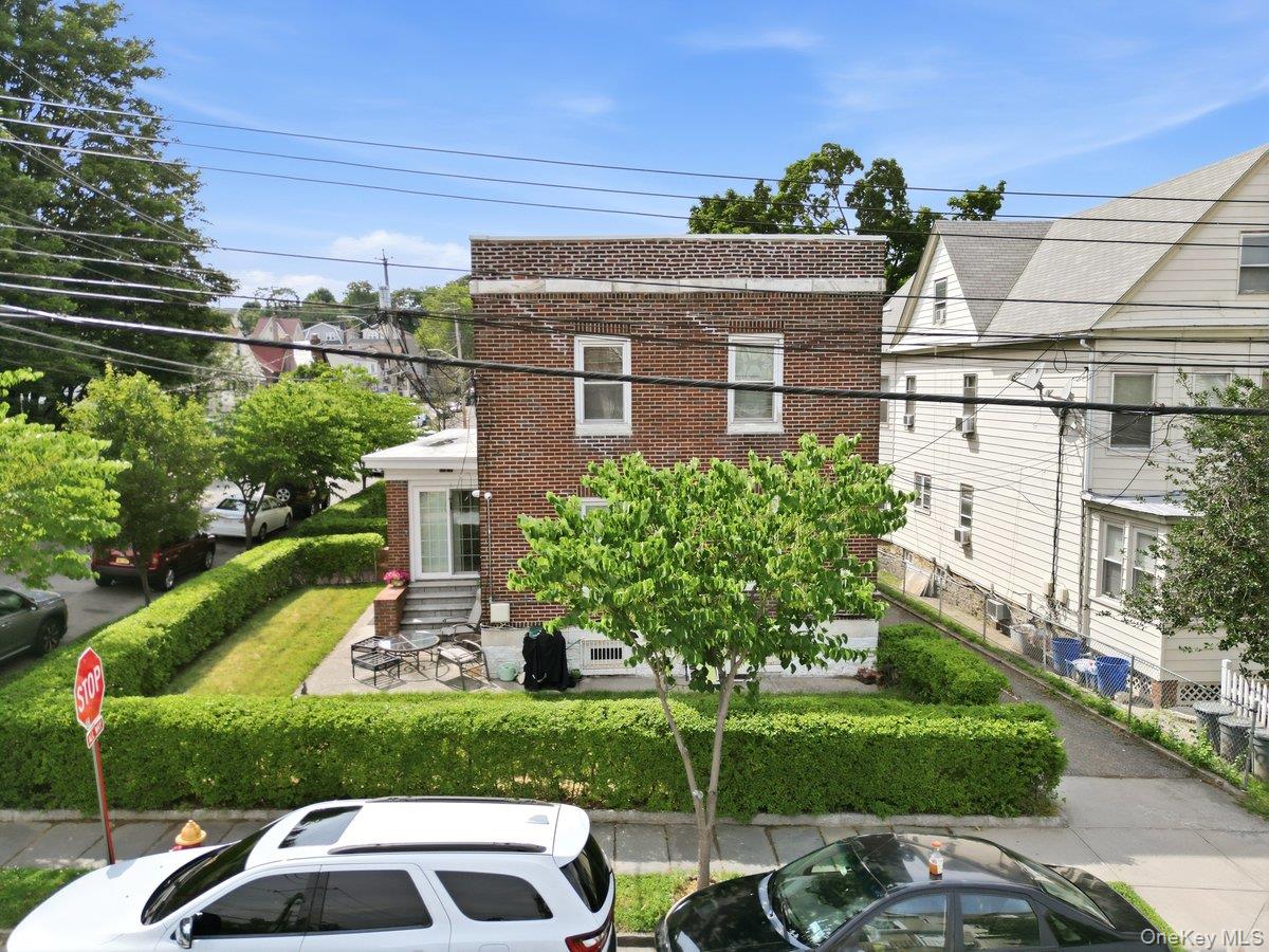 21 Crescent Place Property Photo 46