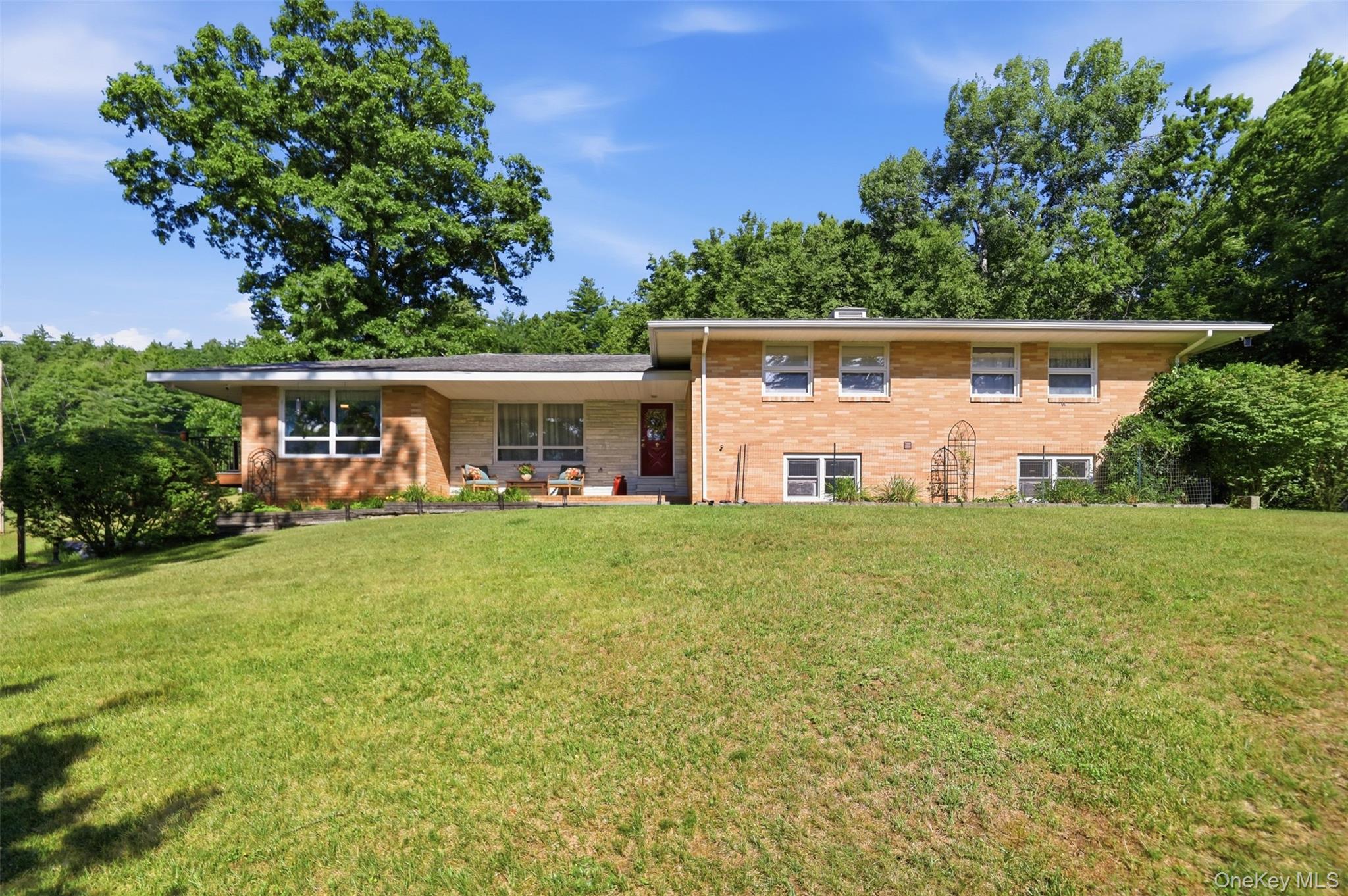 16 Buena Vista Point Property Photo 1