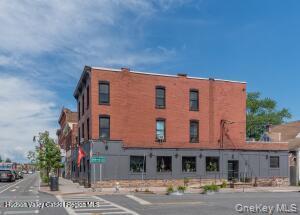 666 Broadway Property Photo 3