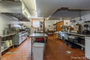 666 Broadway Property Photo 22