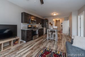 666 Broadway Property Photo 37