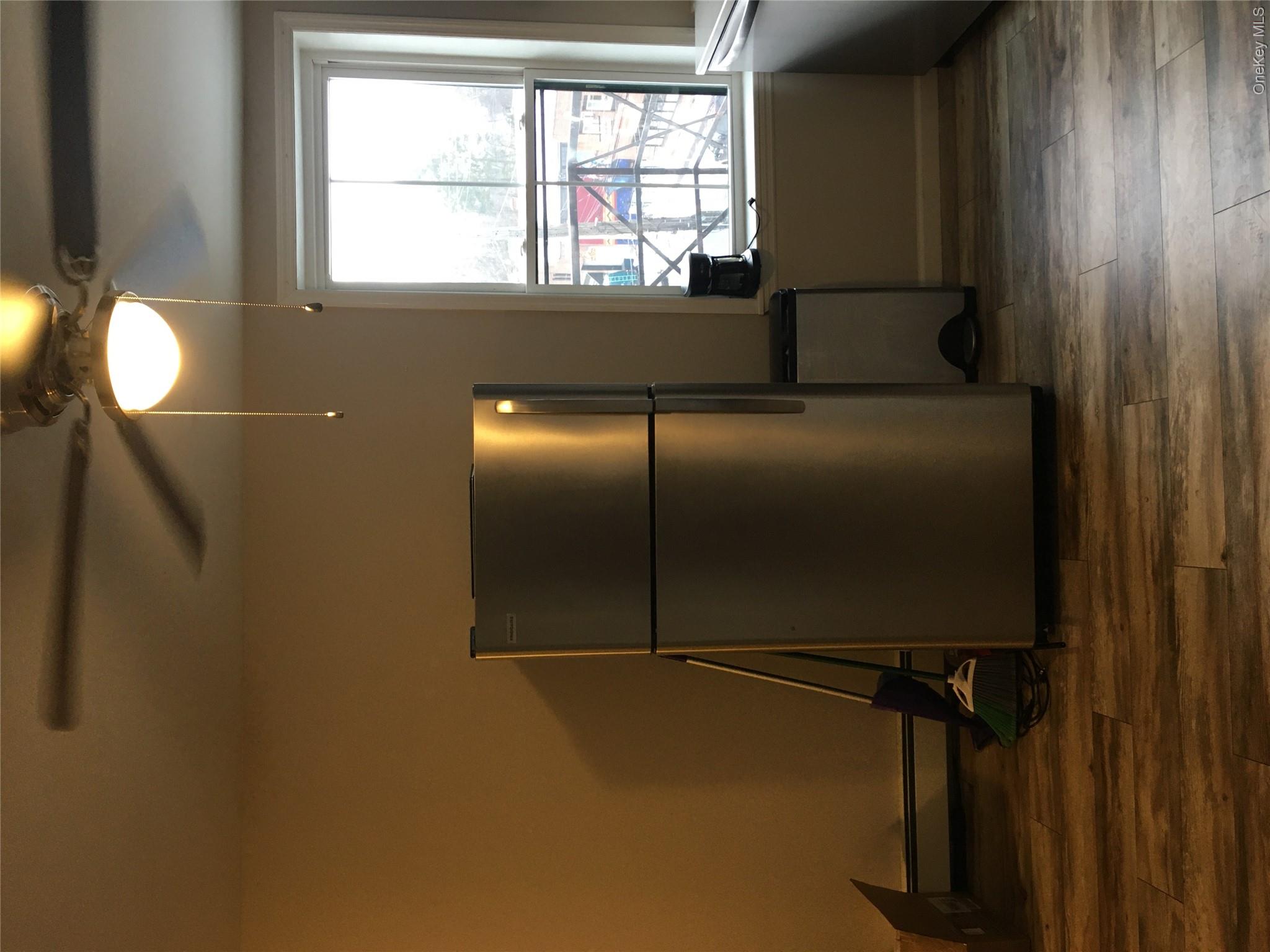 666 Broadway Property Photo 44