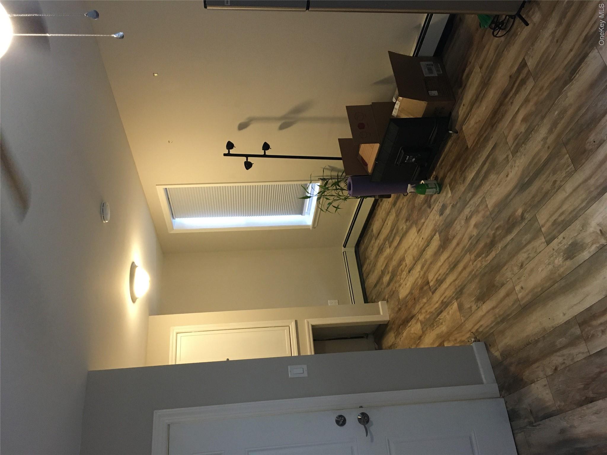 666 Broadway Property Photo 45