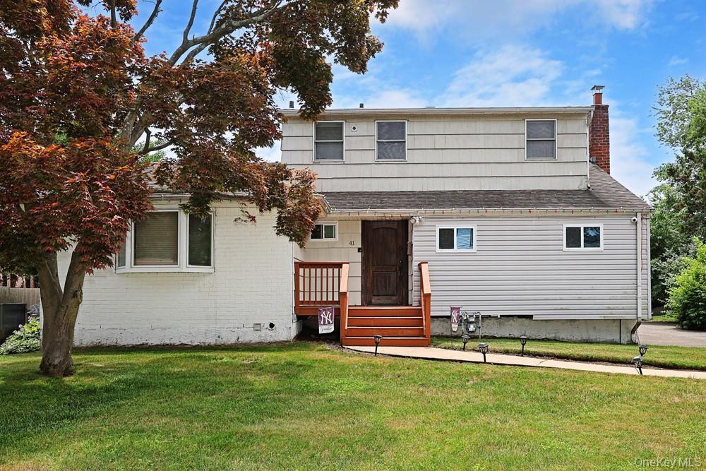 41 Cambria Road Property Photo 1