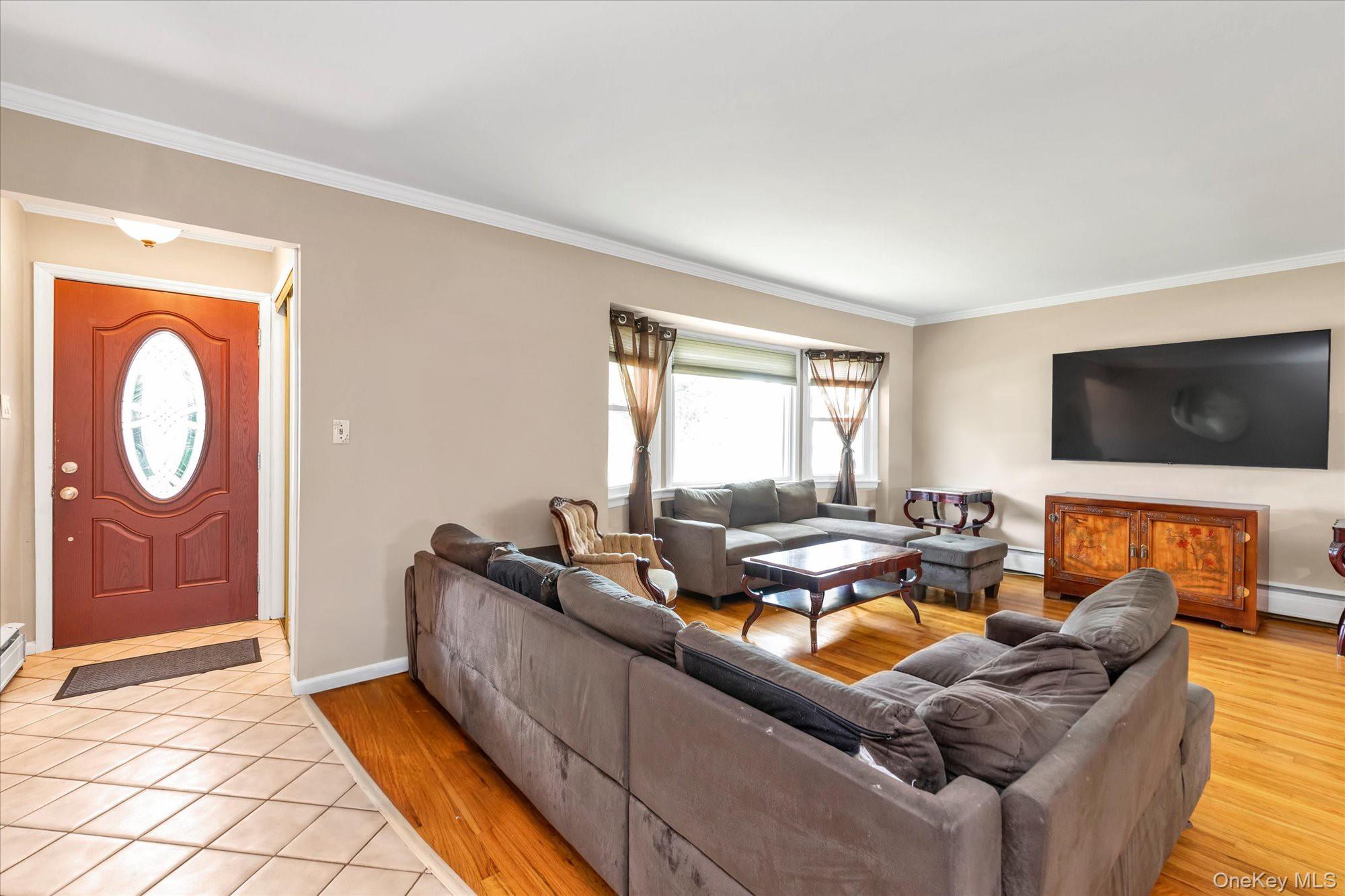2832 Court Street Property Photo 2