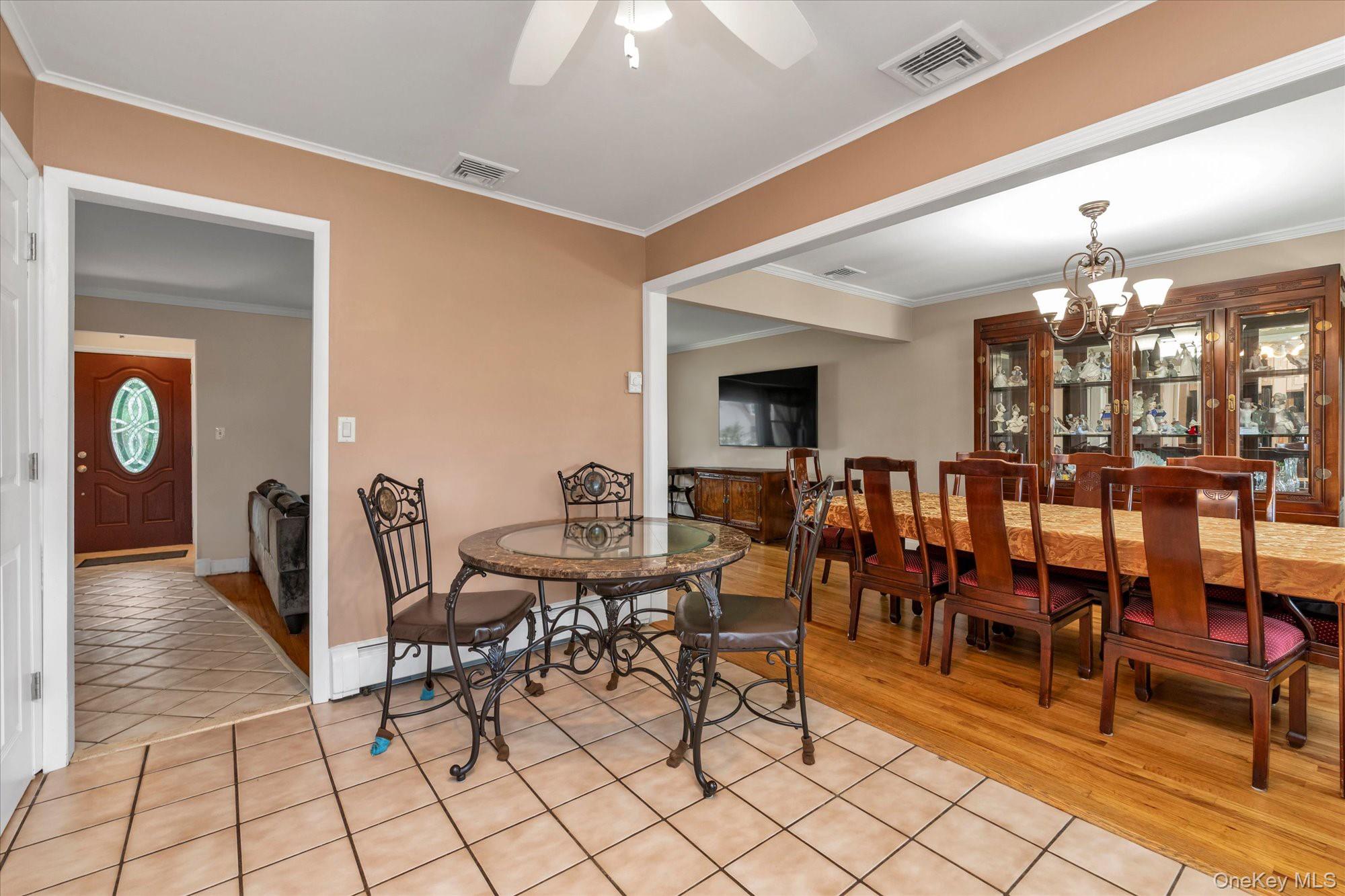 2832 Court Street Property Photo 10