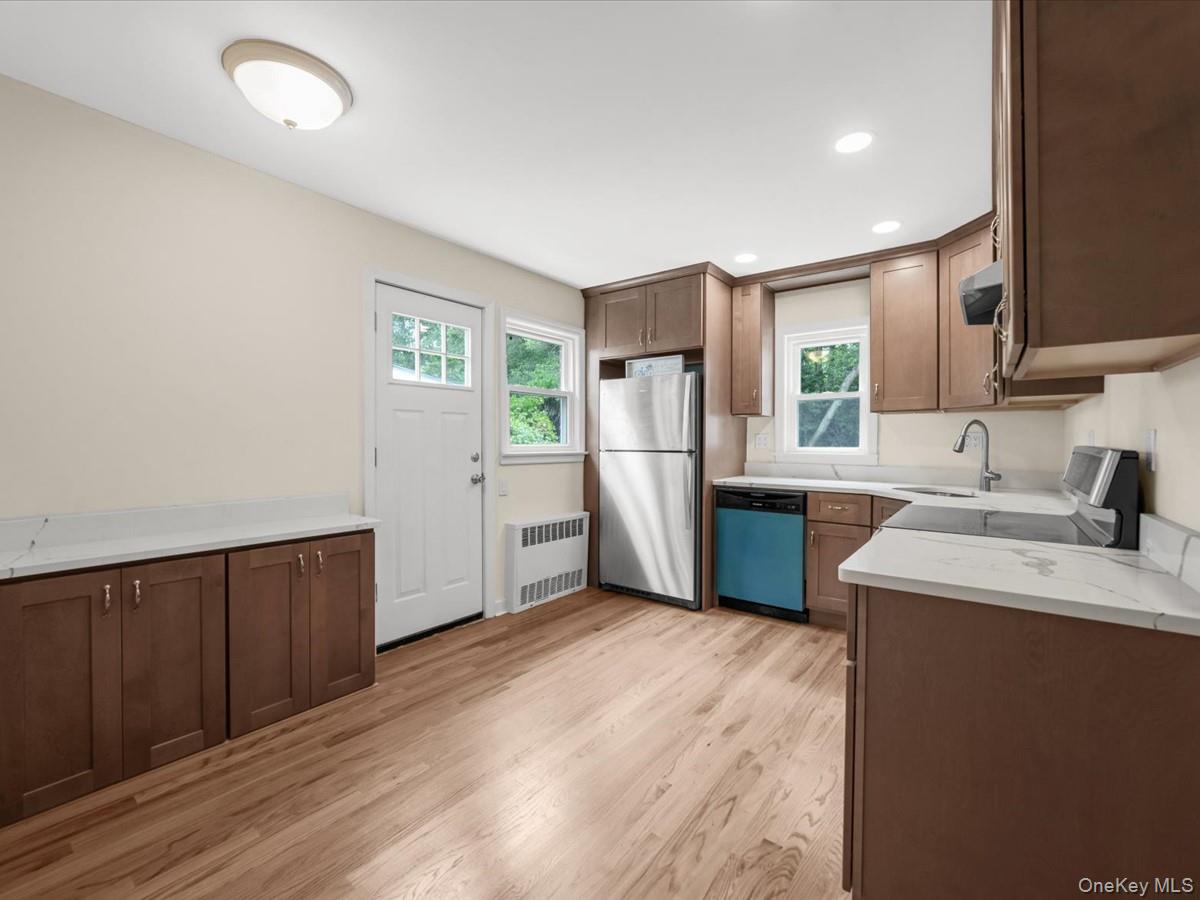 198 Canterbury Property Photo 3