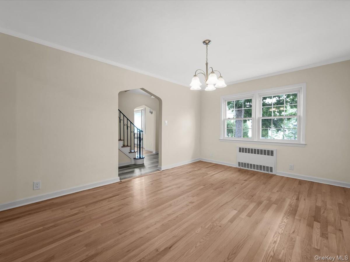 198 Canterbury Property Photo 7