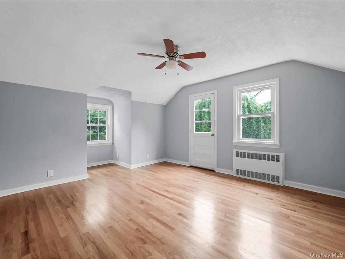 198 Canterbury Property Photo 17