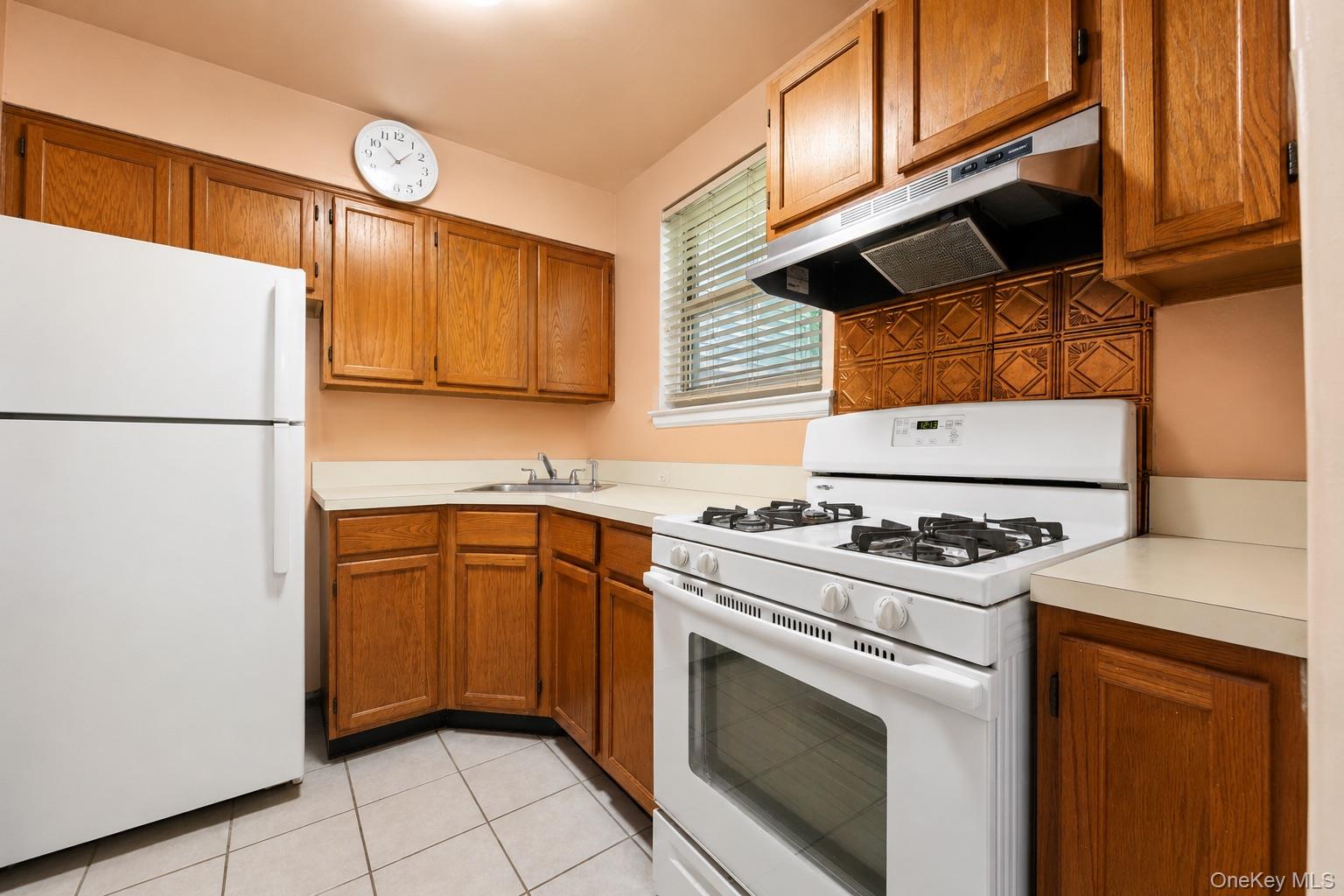 102 Spruce Street 2a Property Photo 4