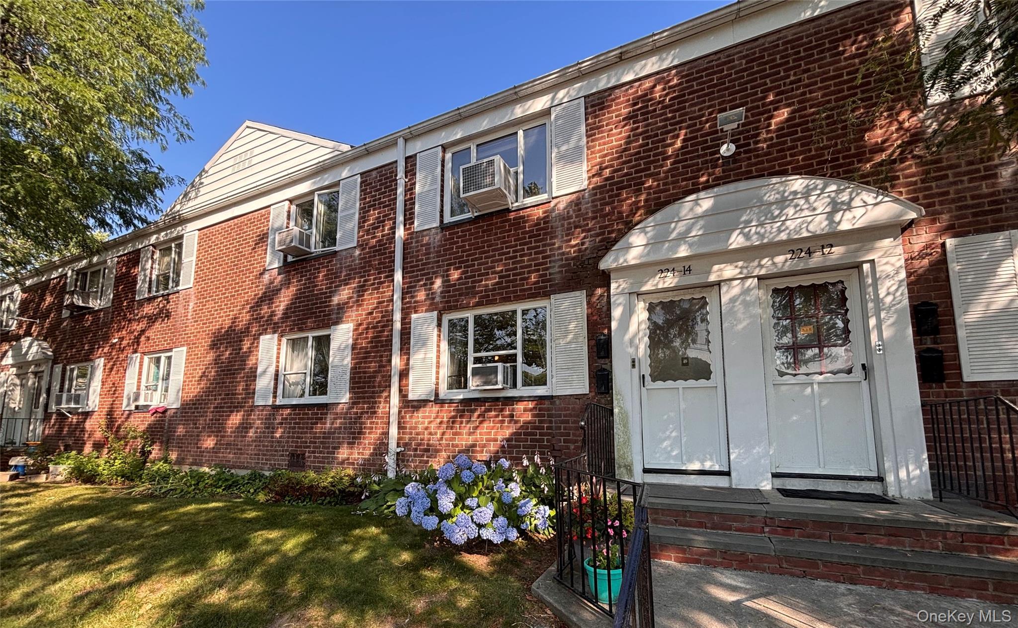 224-14 Hillside Avenue Apt 39-7 Property Photo 1